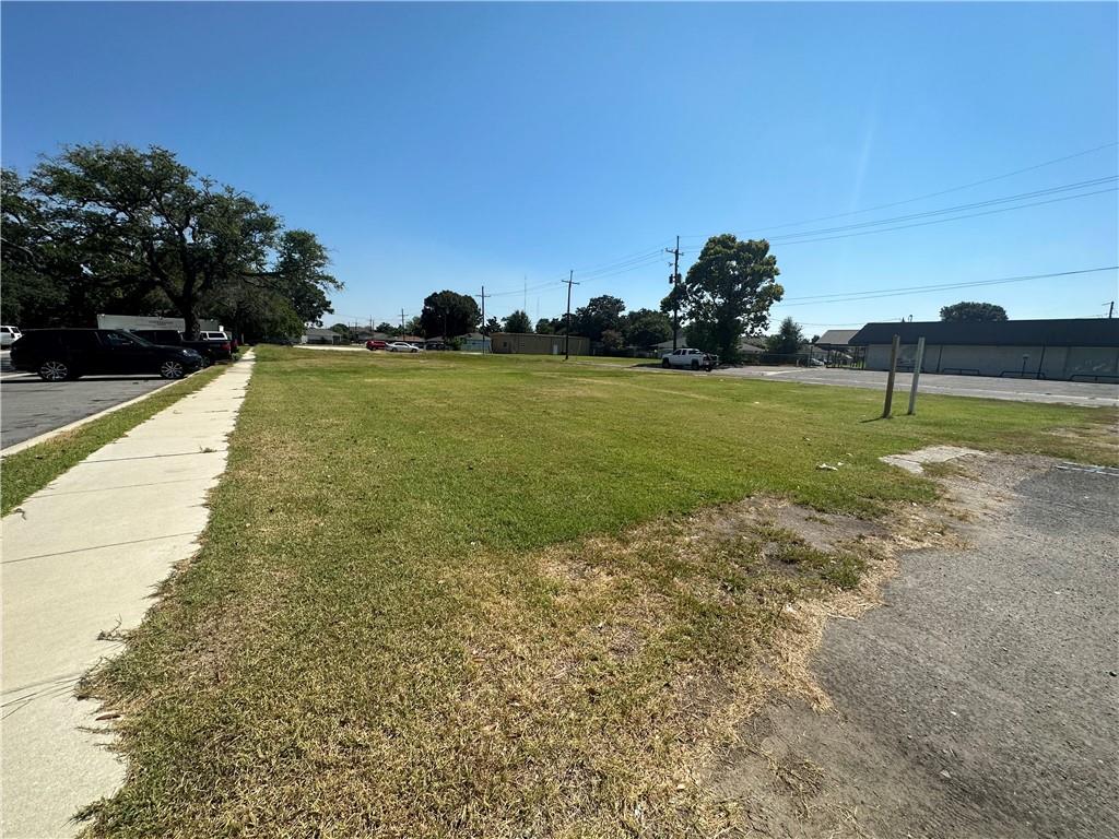 1001-1007 W Saint Bernard Highway, Chalmette, Louisiana image 4