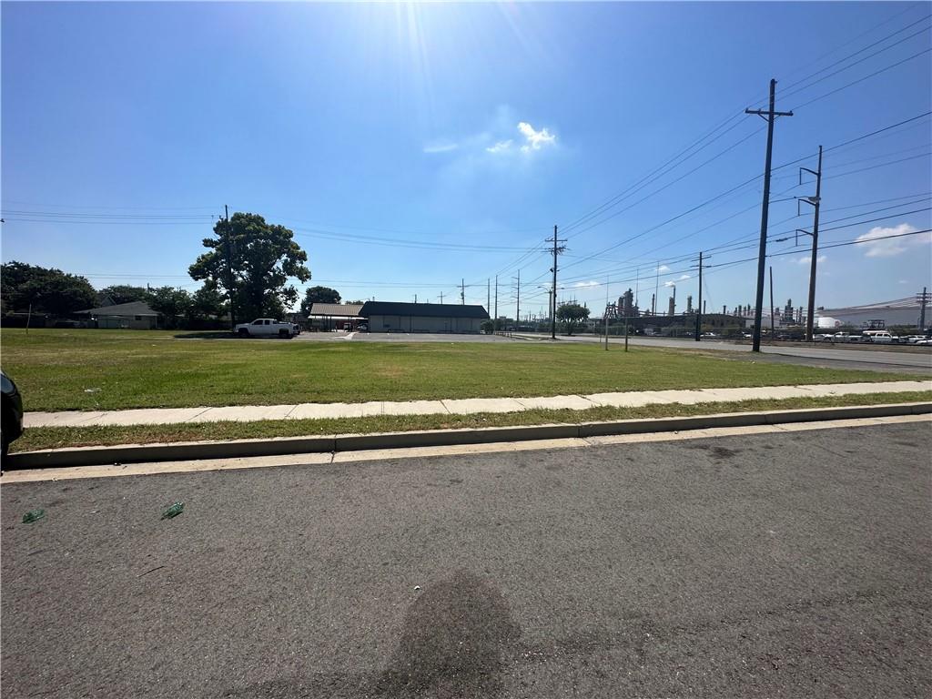 1001-1007 W Saint Bernard Highway, Chalmette, Louisiana image 6