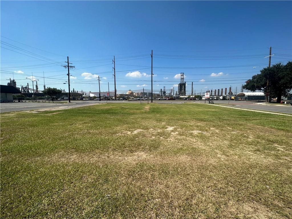 1001-1007 W Saint Bernard Highway, Chalmette, Louisiana image 8