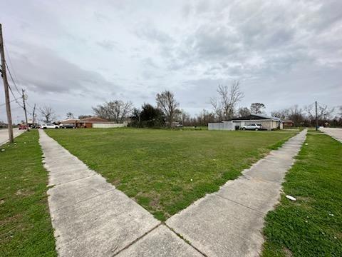 3201 Daniel Dr/5804 E. Genie Street, Violet, Louisiana image 8