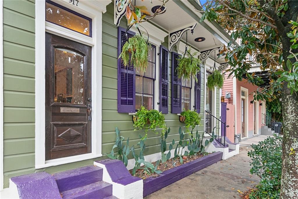 915 17 Spain Street, New Orleans, Louisiana image 2