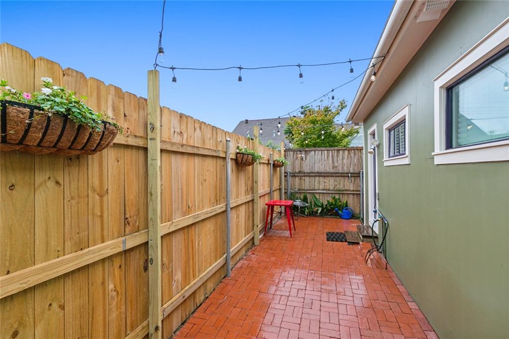 915 17 Spain Street, New Orleans, Louisiana image 25