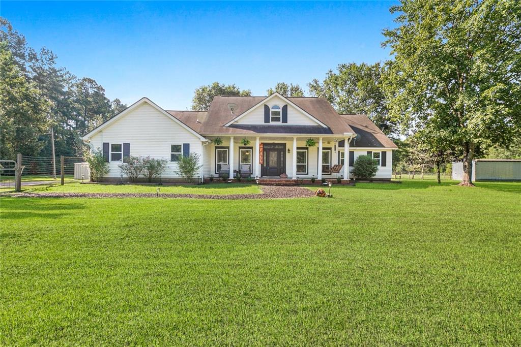 28045 Oak Knoll Road, Abita Springs, Louisiana image 1