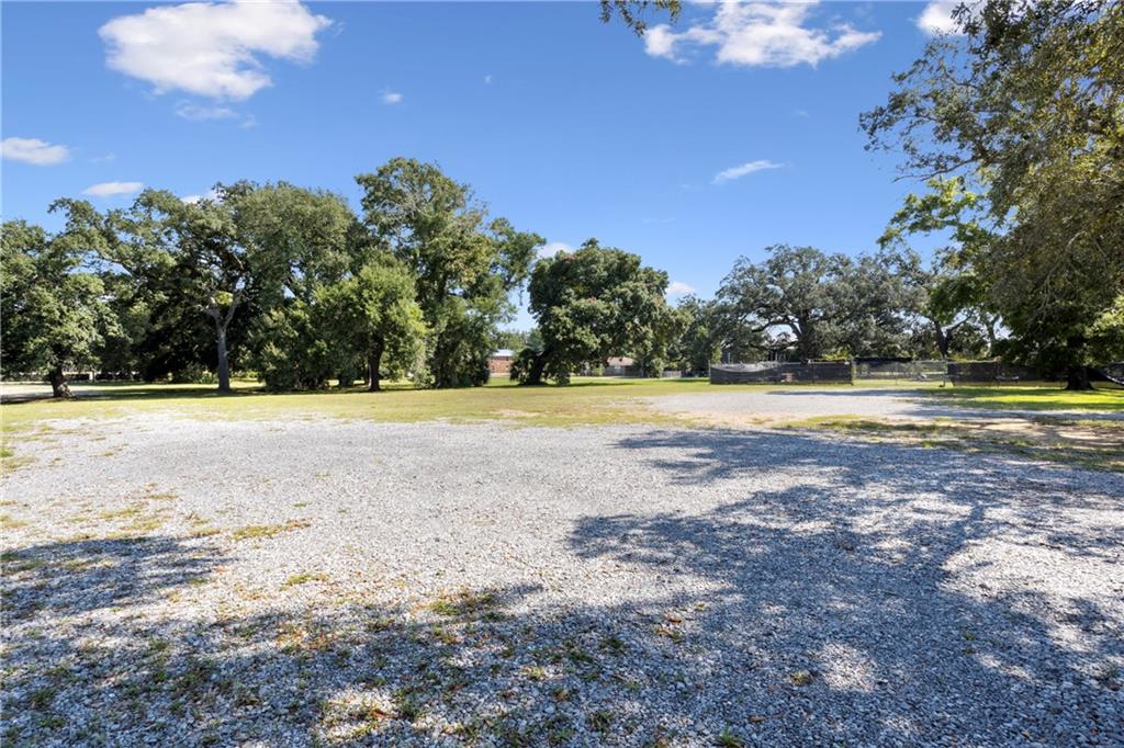 421 16th Street, Gulfport, Mississippi image 8