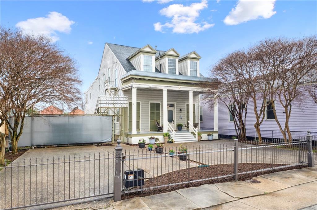 2224 Dumaine Street, New Orleans, Louisiana image 2