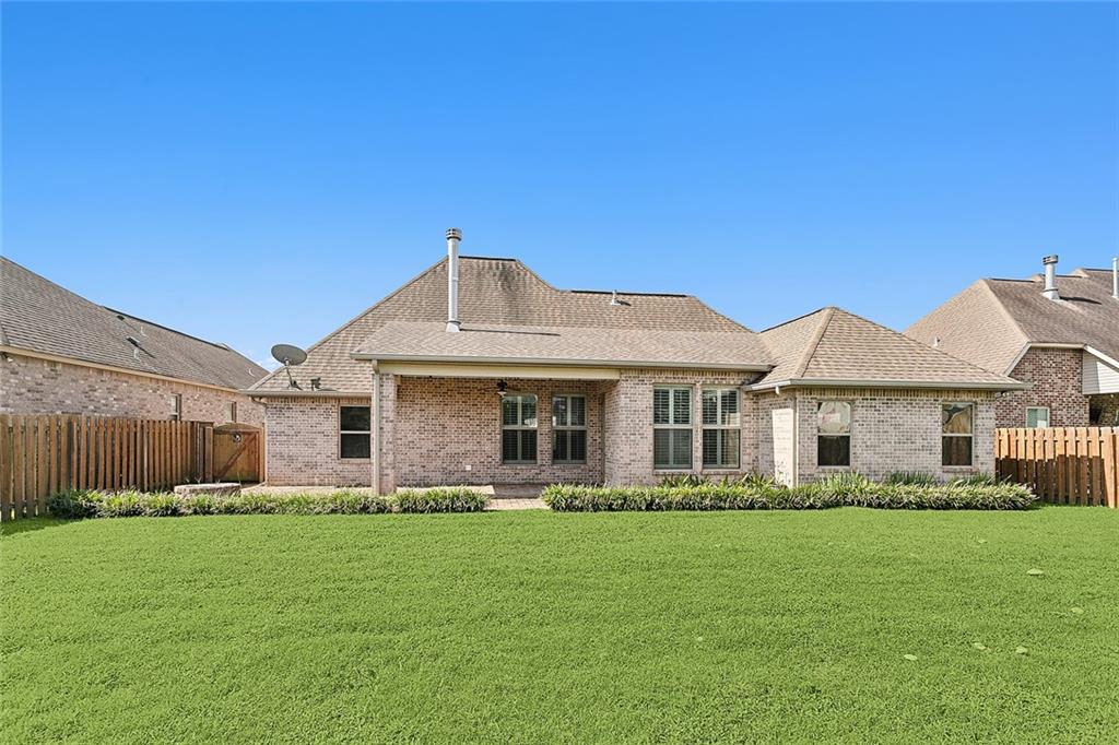 1036 Cypress Crossing Drive, Madisonville, Louisiana image 17