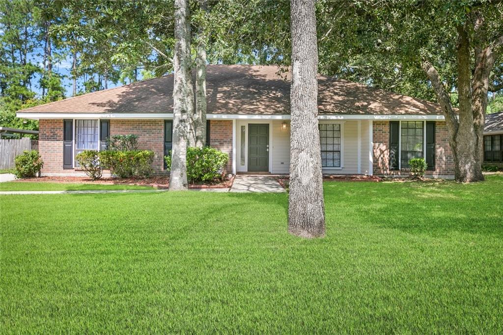 564 Manchester Drive, Slidell, Louisiana image 2