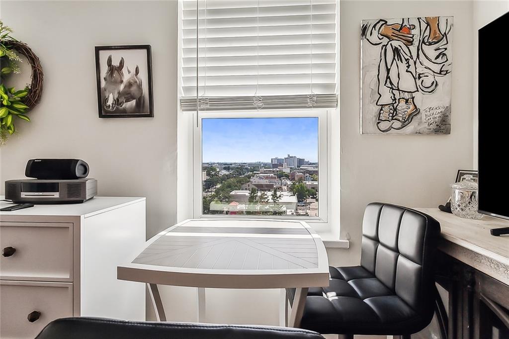 1205 St Charles Avenue #910, New Orleans, Louisiana image 6