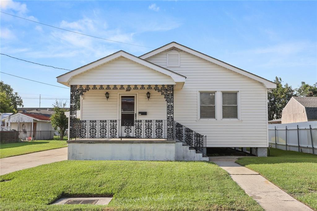 717 15th Street, Gretna, Louisiana image 1