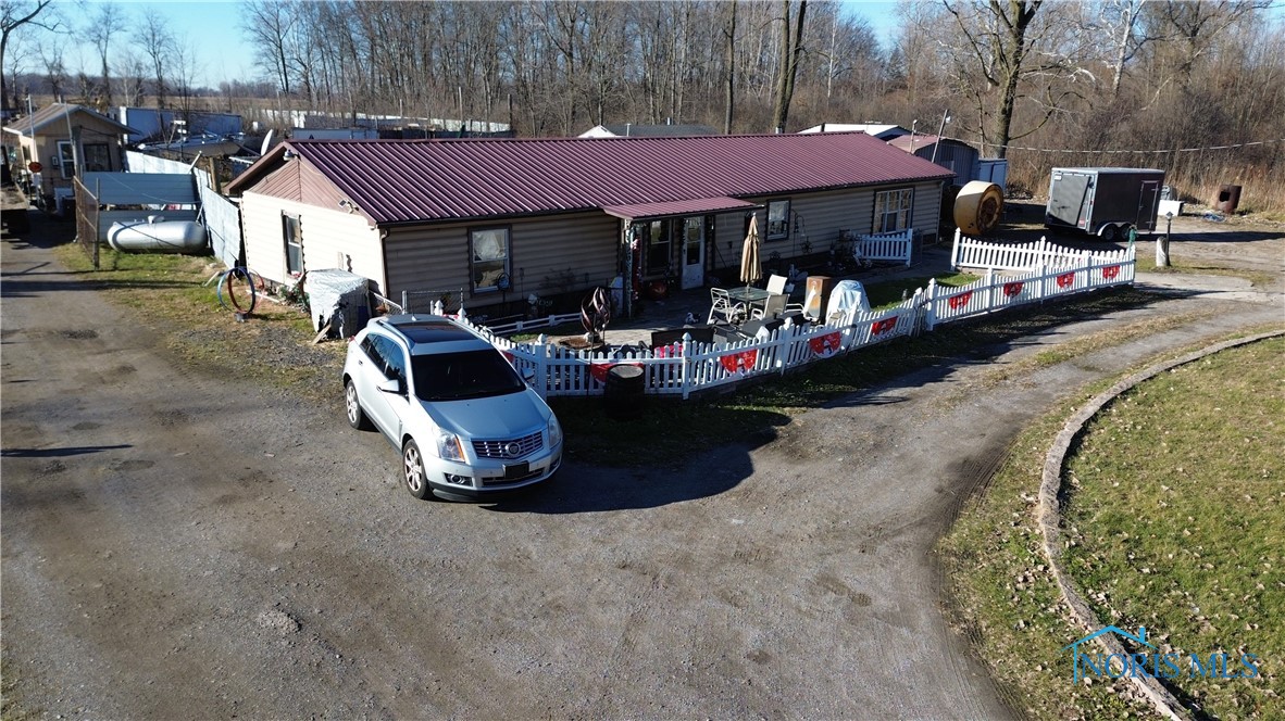 229 Schwamberger Road, Swanton, Ohio 43558, ,Commercial Sale,Closed,Schwamberger,6110113