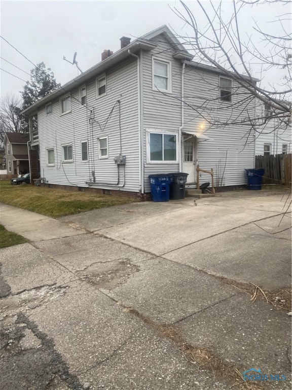 4202 Packard Road, Toledo, Ohio 43612, ,Residential Income,Closed,Packard,6111802