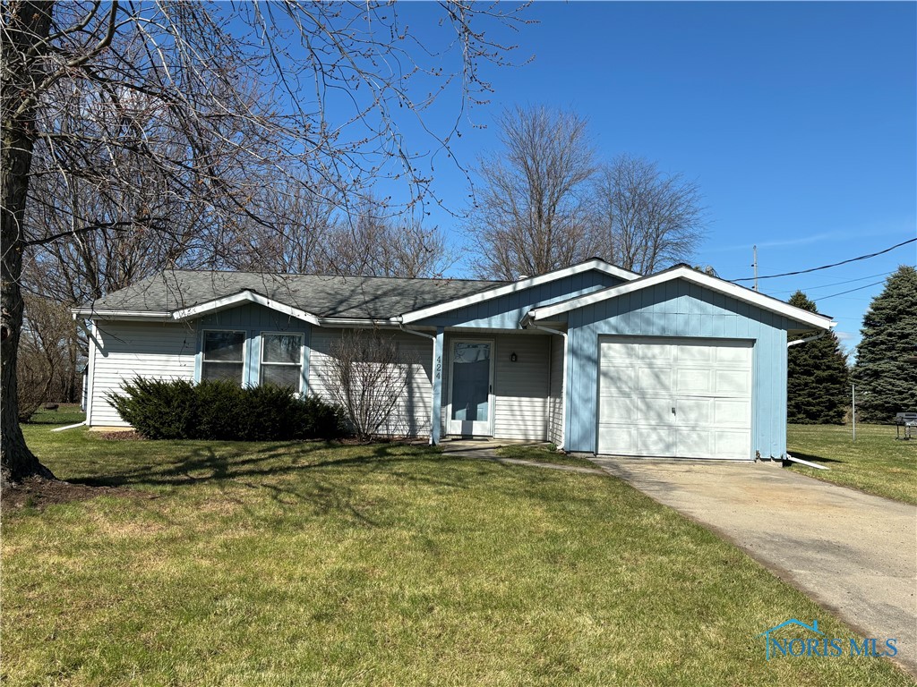 424 Park Street, Archbold, Ohio 43502, 3 Bedrooms Bedrooms, ,1 BathroomBathrooms,Residential,Active Under Contract,Park,6112603