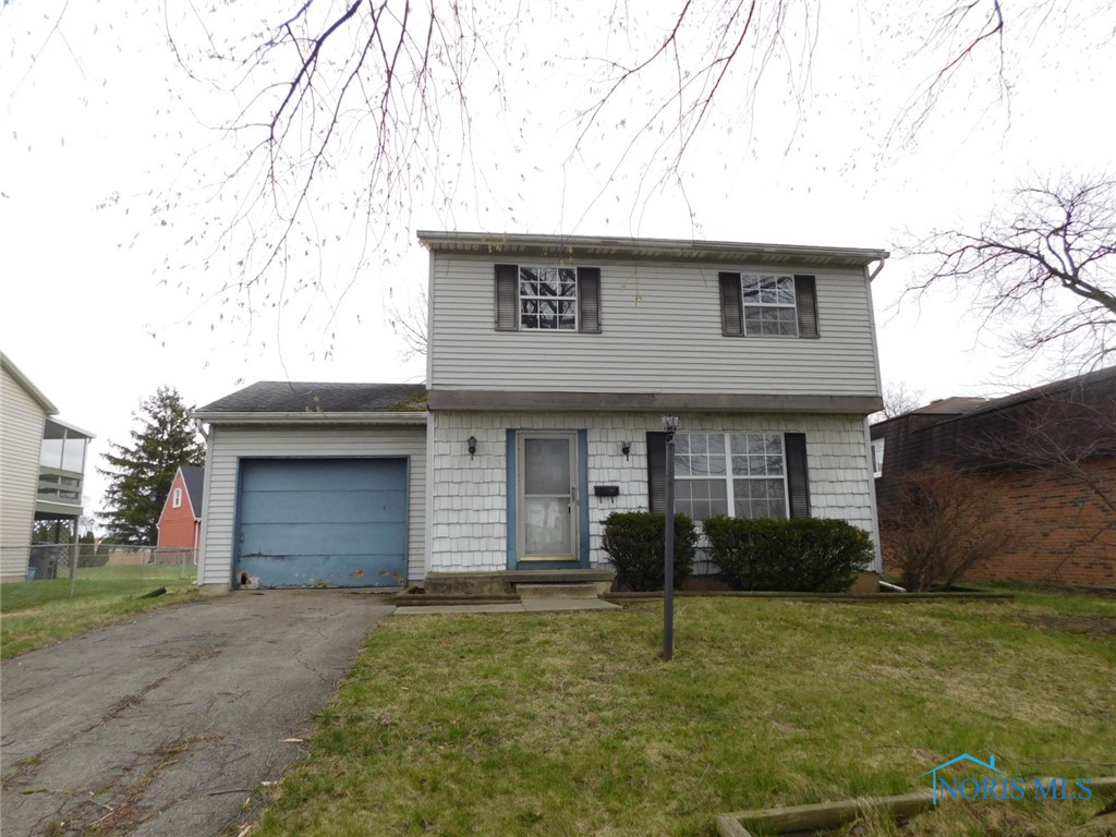 1012 Division Street, Toledo, Ohio 43604, 3 Bedrooms Bedrooms, ,2 BathroomsBathrooms,Residential,Active Under Contract,Division,6113423