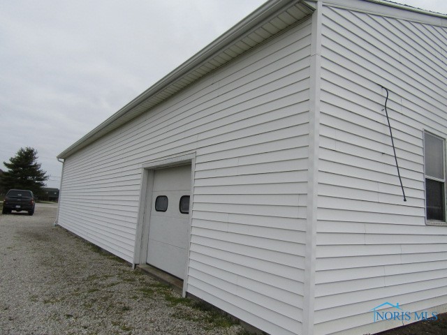 Barn side door