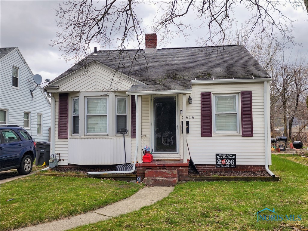 Well cared for Ranch home in W Toledo