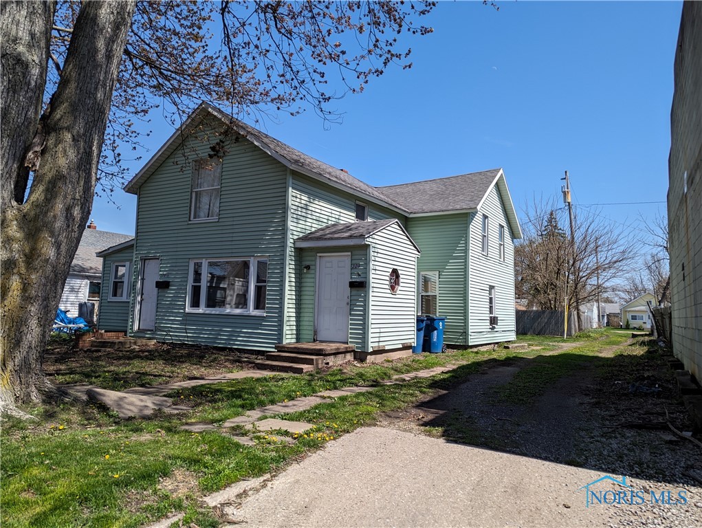 309 Hayes Avenue, Port Clinton, Ohio 43452, ,Residential Income,Active,Hayes,6114000