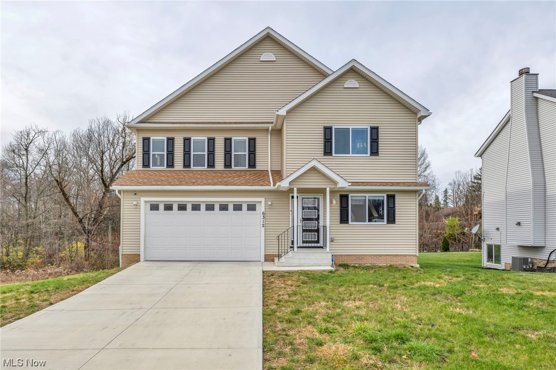 6312 Valley Ranch Drive, Maple Heights, OH 