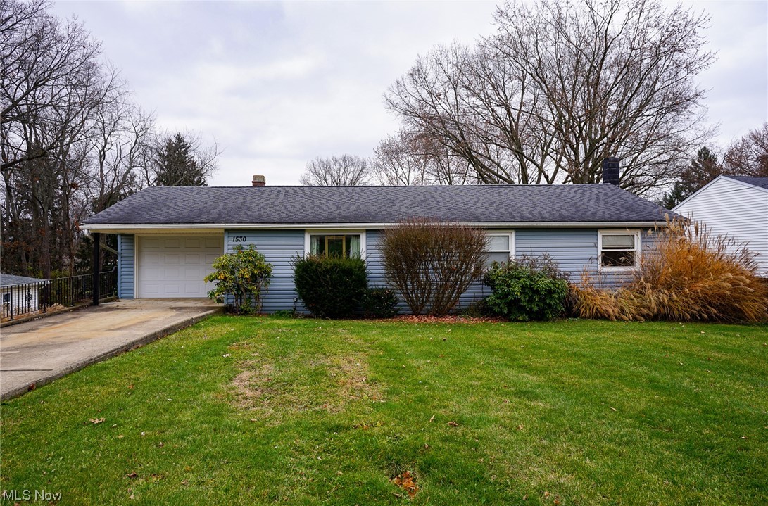 1530 Manor Avenue NW, Canton, OH 