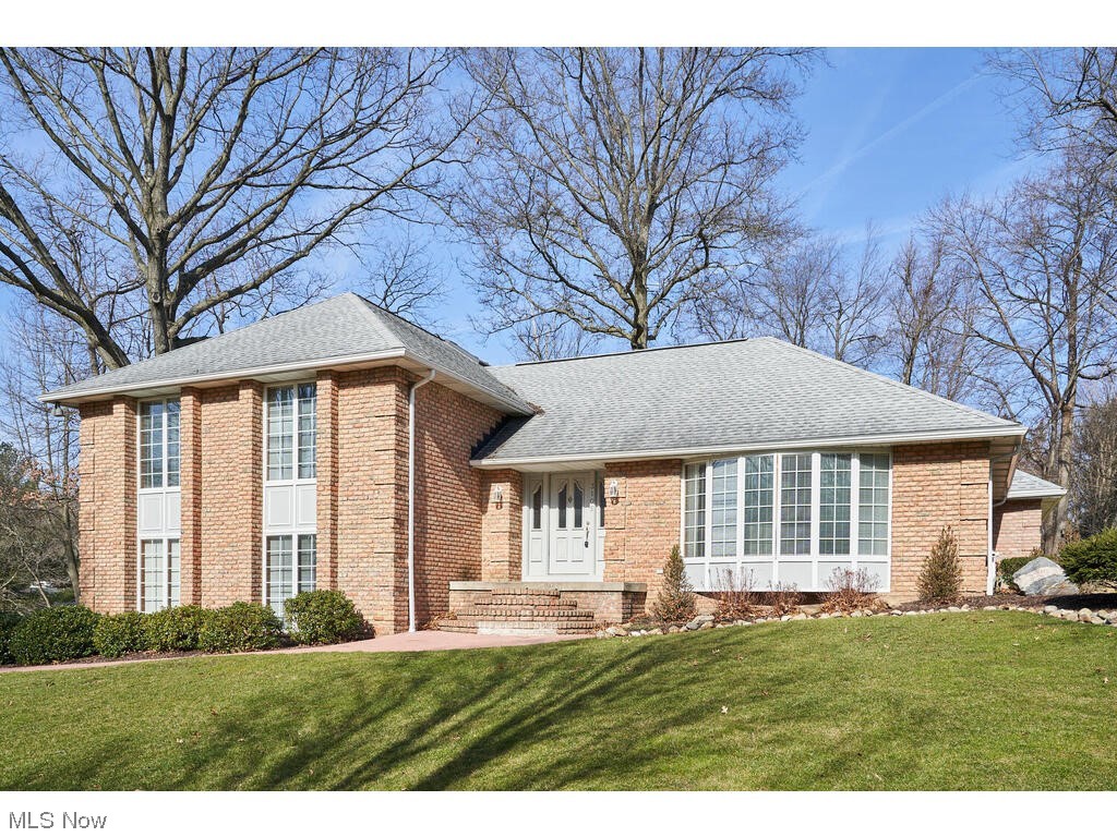3105 Surrey Hill Lane, Stow, OH 