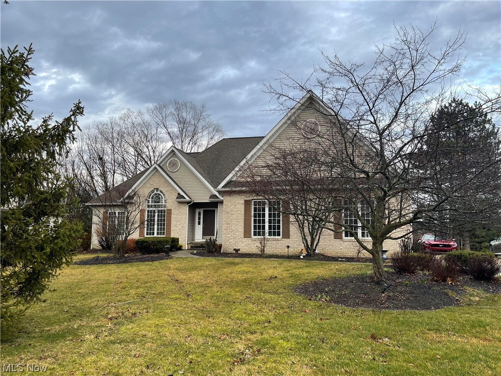 7555 Hunting Lake Drive, Concord, OH 