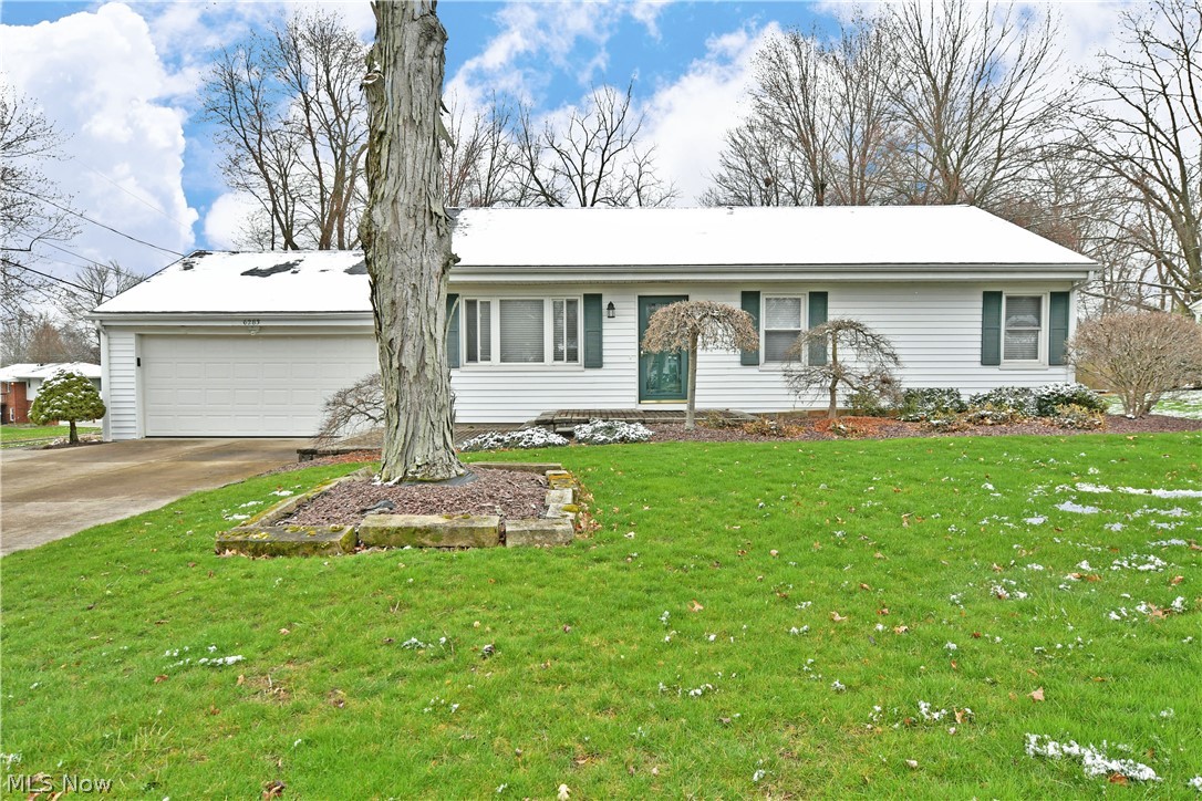 6283 Duncan Drive, Youngstown, OH 