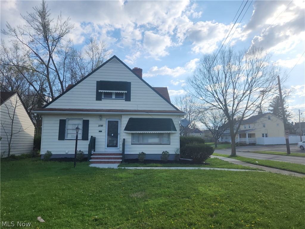 2199 N Taylor Road, Cleveland Heights, OH 44112