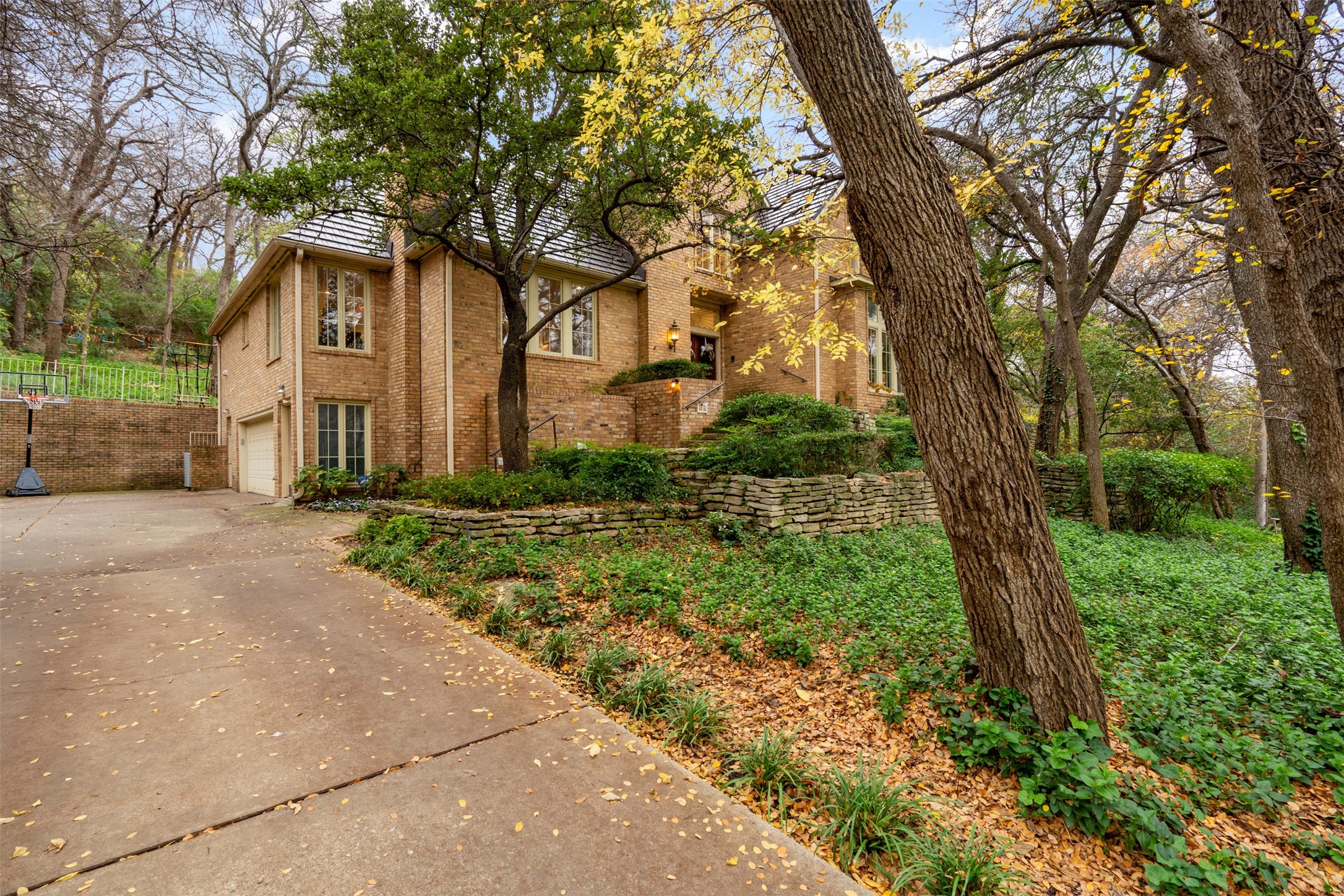 2300 ROGERS AVENUE, FORT WORTH, TX 76109 