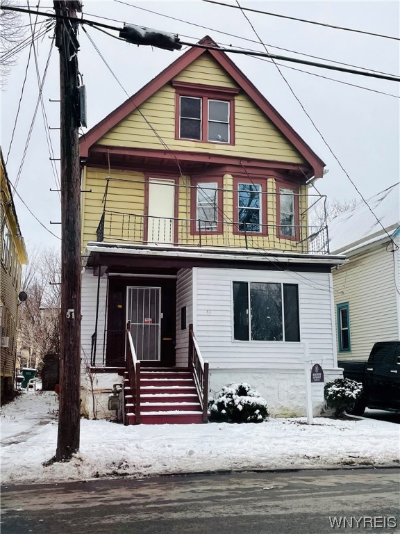 Welcome to this income generating multi-family, walking distance to Al-Aqsa grocery, gas stations and many more amenities! It is a 6 bed 2 bath (3/3) perfect for your opportunity to owner occupy and rent. Live in one and rent the other at ease to pay off the mortgage or rent both for a positive cash flow! Solid structure and original hardwood floors underneath, lots of closet, space, sunroom/ office and a spacious balcony one second floor! Don't wait and check out today!!