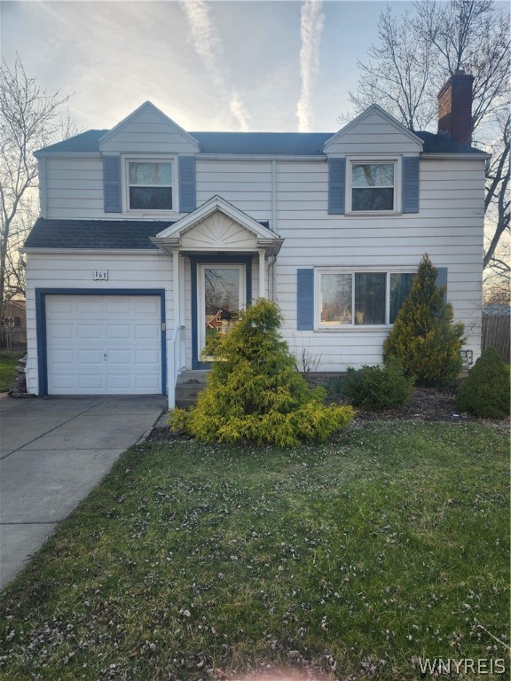 Come check out this beautiful single family home in Amherst! Completely fenced in back yard with newly added deck, and an outdoor outlet for any backyard projects. Brand new AC unit installed 2023. Newly renovated bathroom and kitchen to provide some much needed extra space. Partially finished basement.