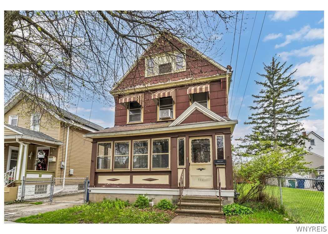 340 East. OPEN HOUSE Saturday May 4, 2024. 1:00-3:00pm
Spacious and easy to manage, late 1800's double. Roof is within 10 years, lower maintenance shingle exterior, enclosed sunroom and a quaint yard. First floor, one bedroom unit  has great living spaces, ornate moldings, a fireplace and a big eat in kitchen. Second floor has a great living room, contemporary kitchen loaded with cabinets and counters, two good sized bedrooms. Modern and mostly updated heating, electric and hot water systems.  Seller will begin entertaining offers Friday May 3, 2024