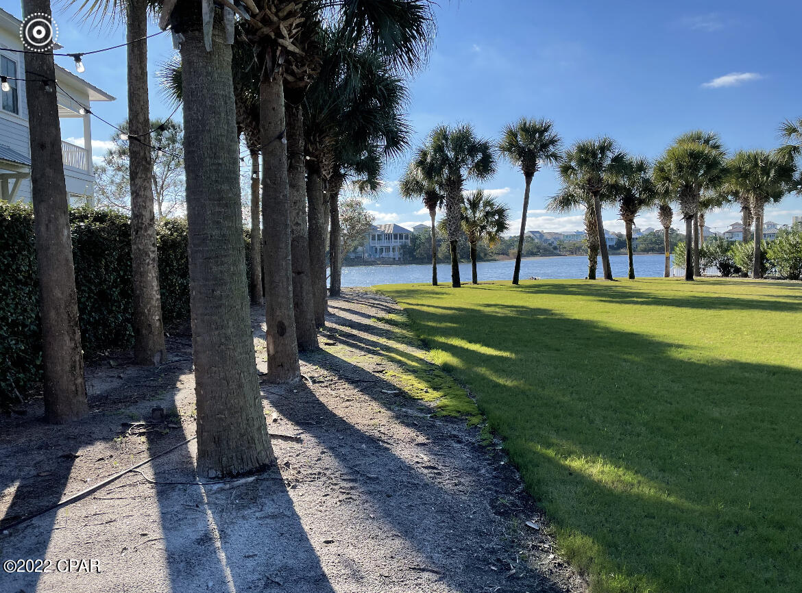 Image 1 For 423 Lakefront Drive