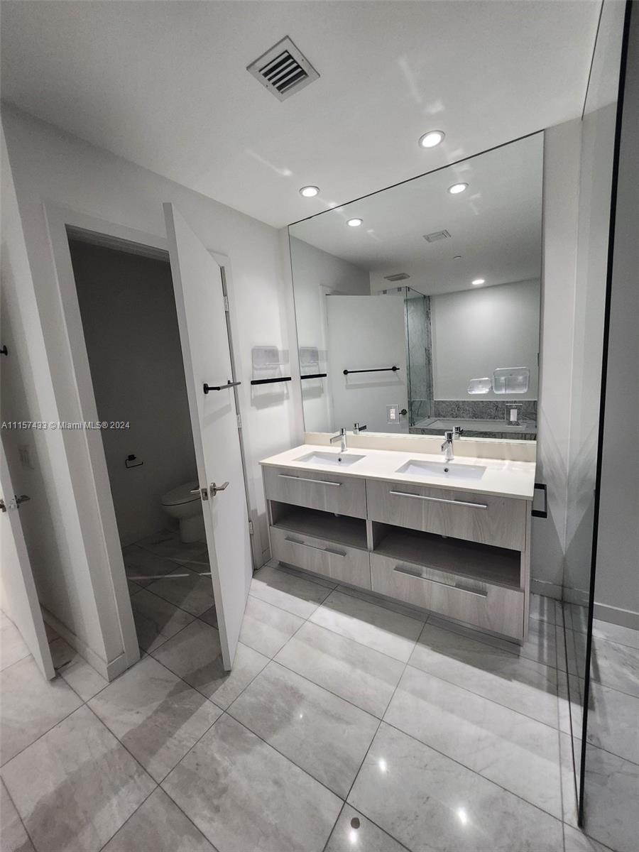480 NE 31st St #1904, Miami FL 33137