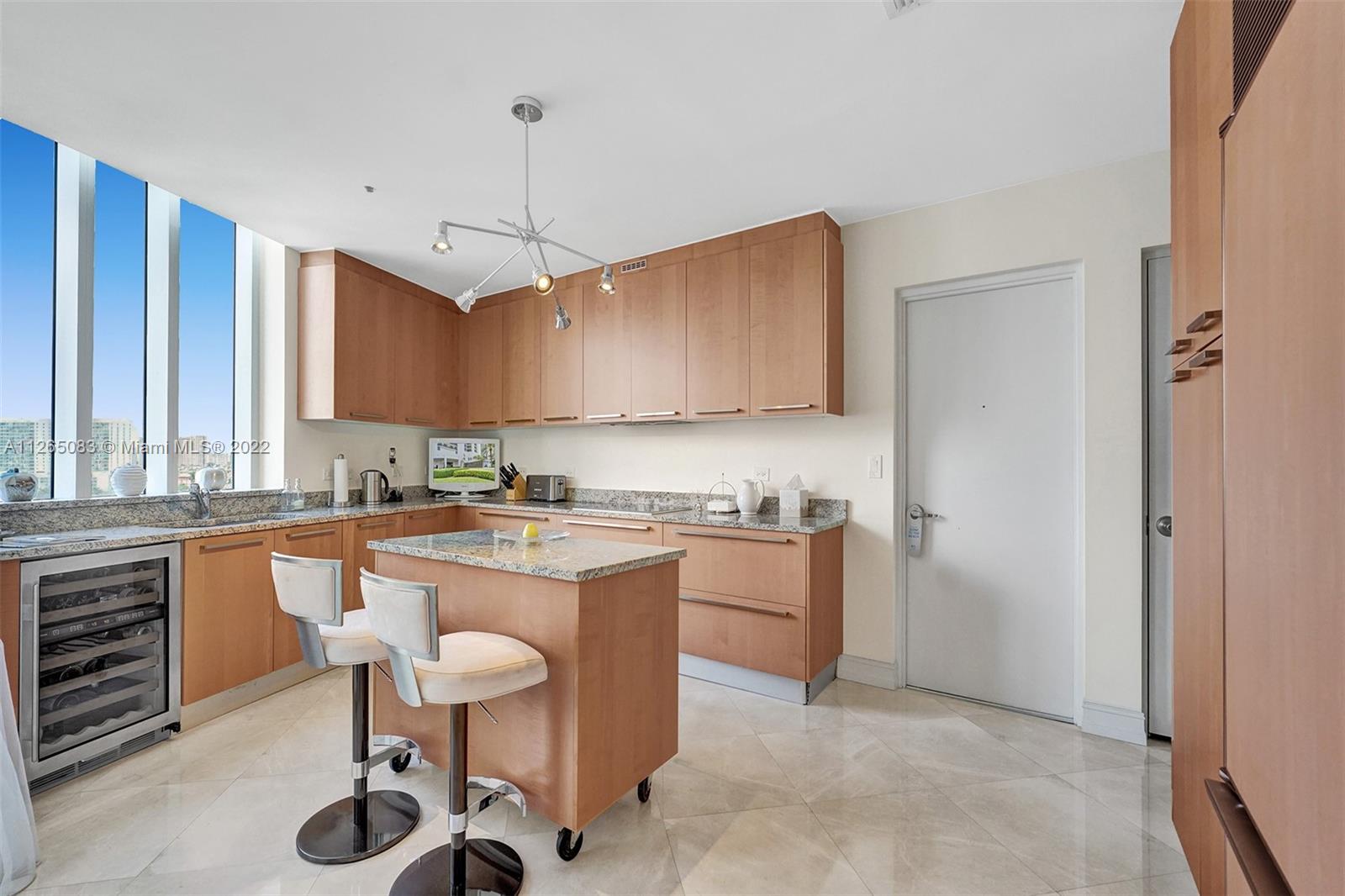 16001 Collins Ave #806, Sunny Isles Beach FL 33160