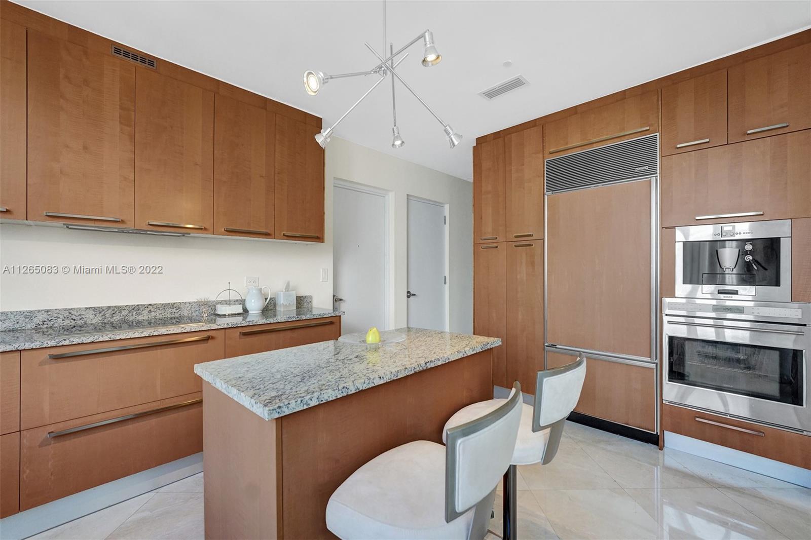 16001 Collins Ave #806, Sunny Isles Beach FL 33160