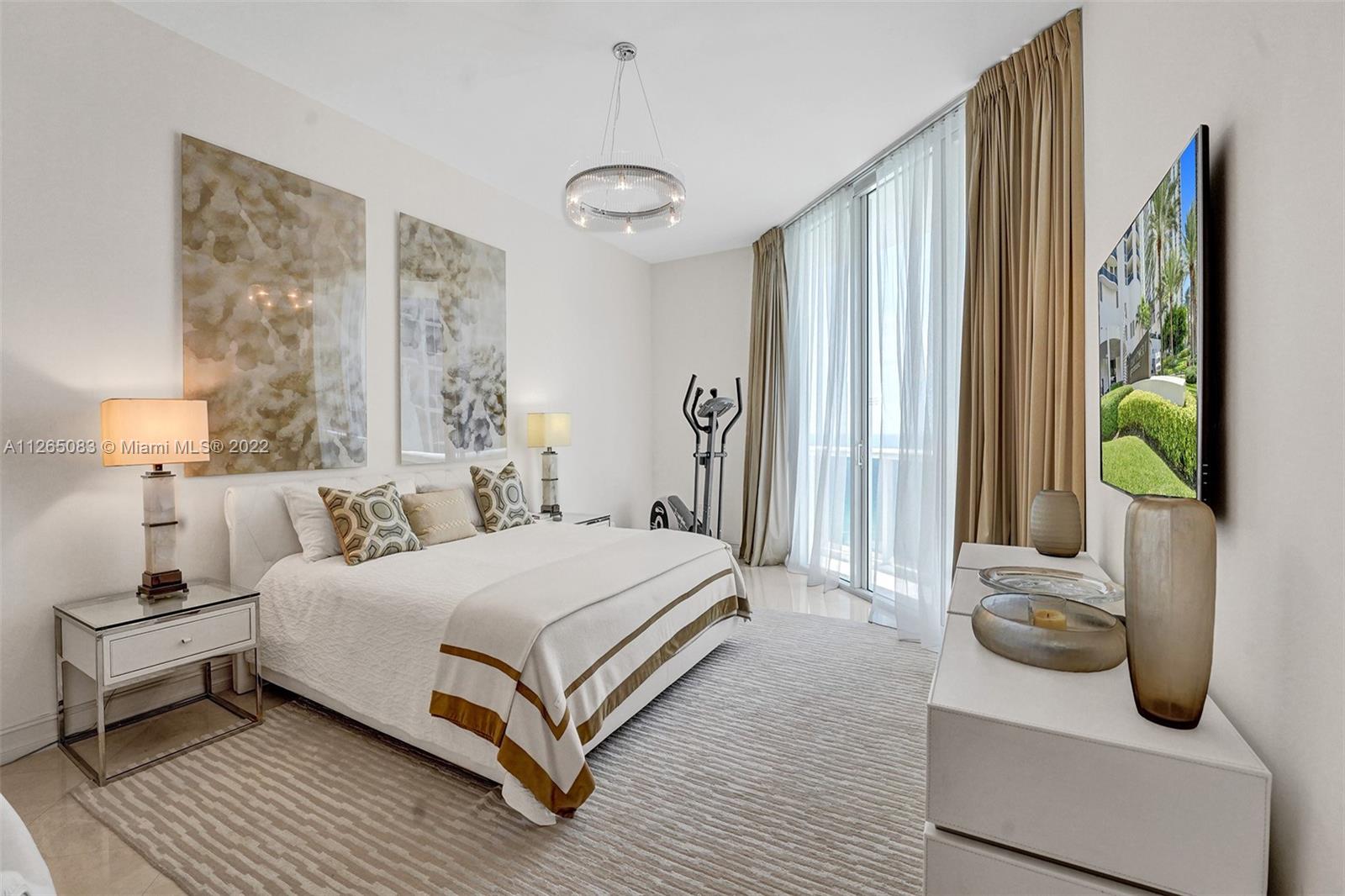 16001 Collins Ave #806, Sunny Isles Beach FL 33160