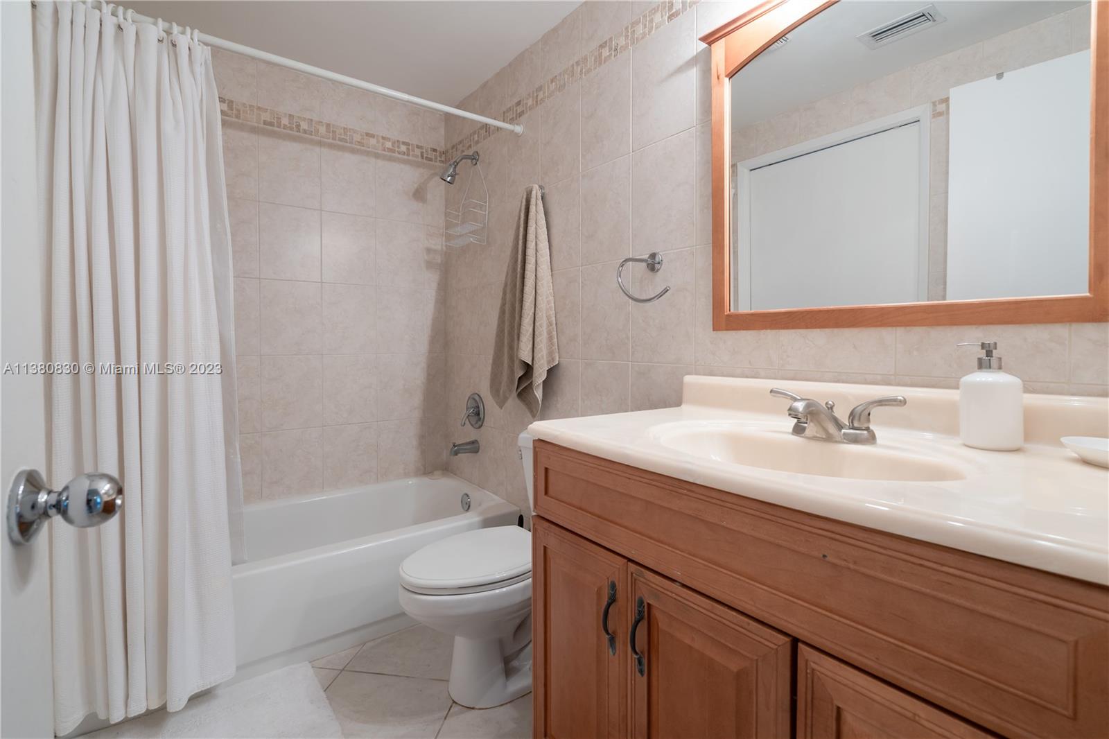 19655 E Country Club Dr #6108, Aventura FL 33180