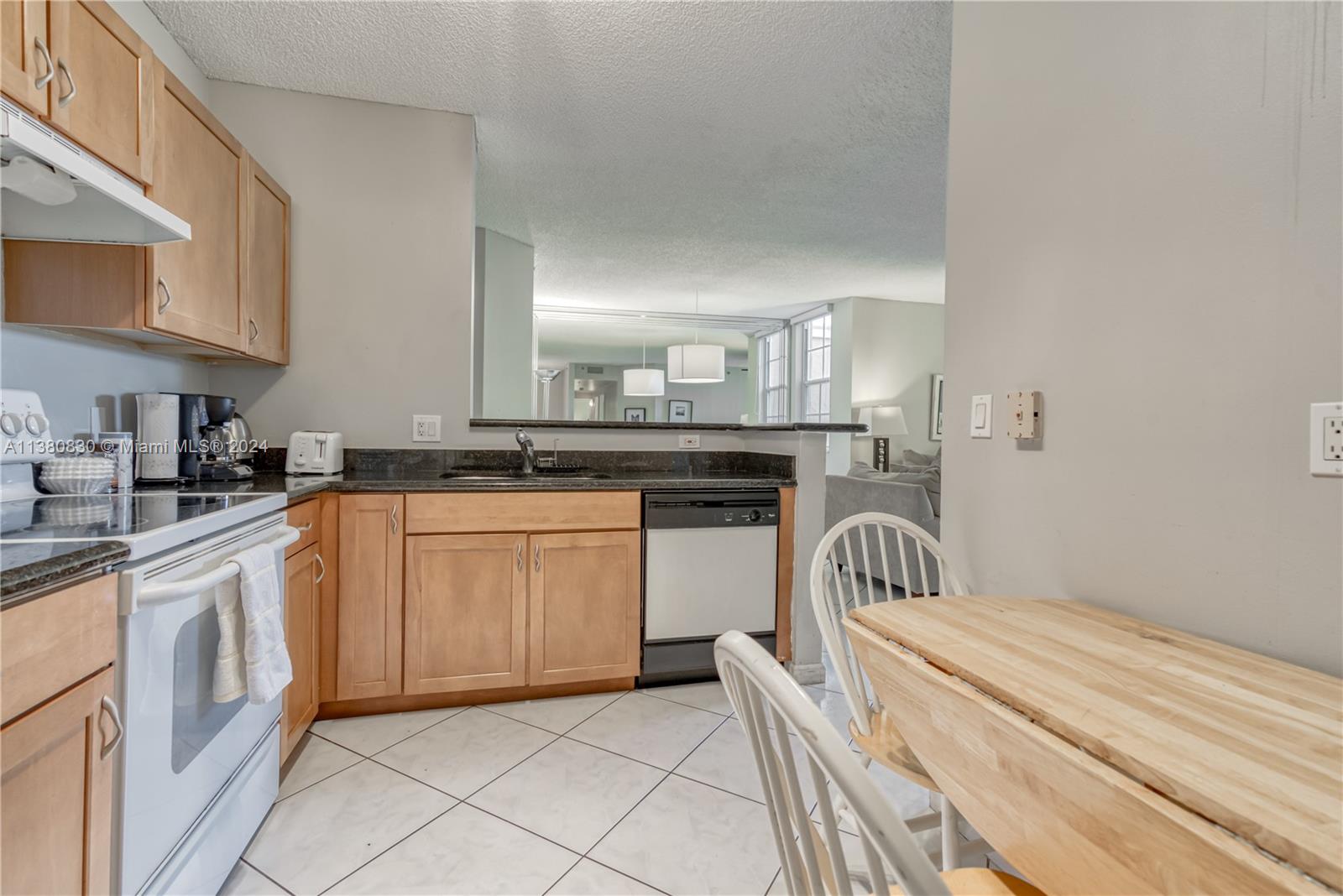 19655 E Country Club Dr #6108, Aventura FL 33180