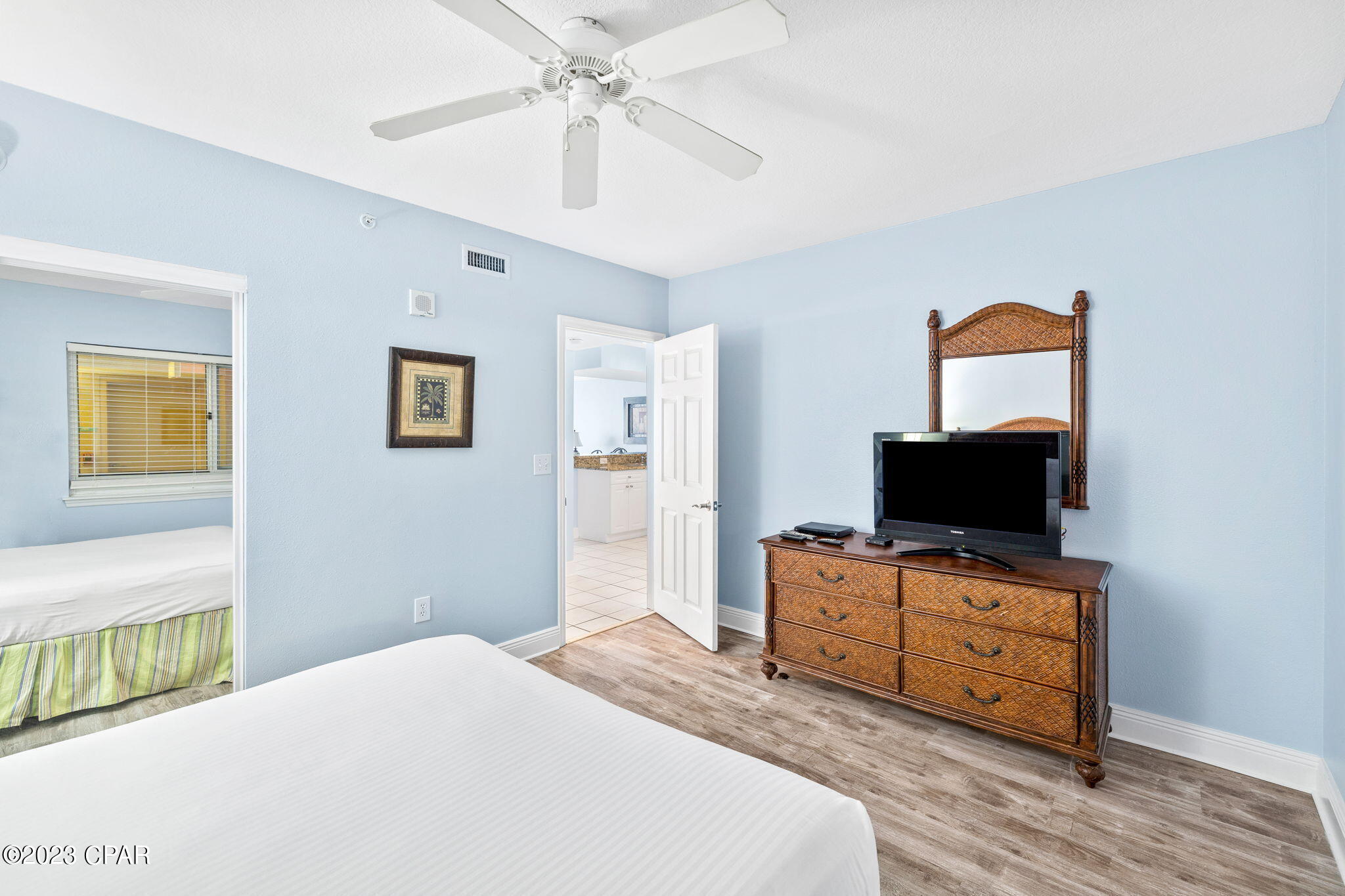 Image 37 For 14701 Front Beach Road 1525
