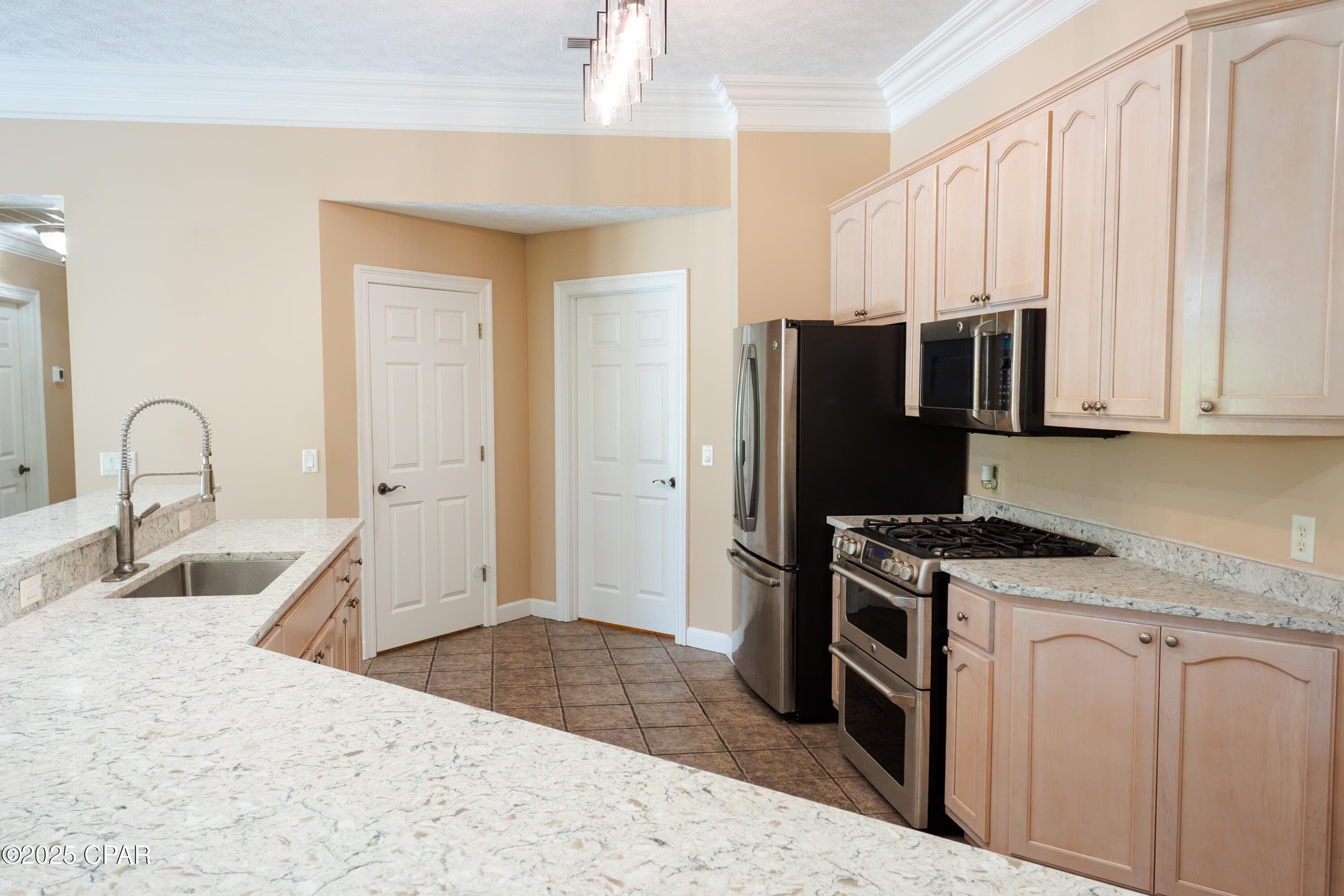 Image 15 For 3522 Fox Run Boulevard