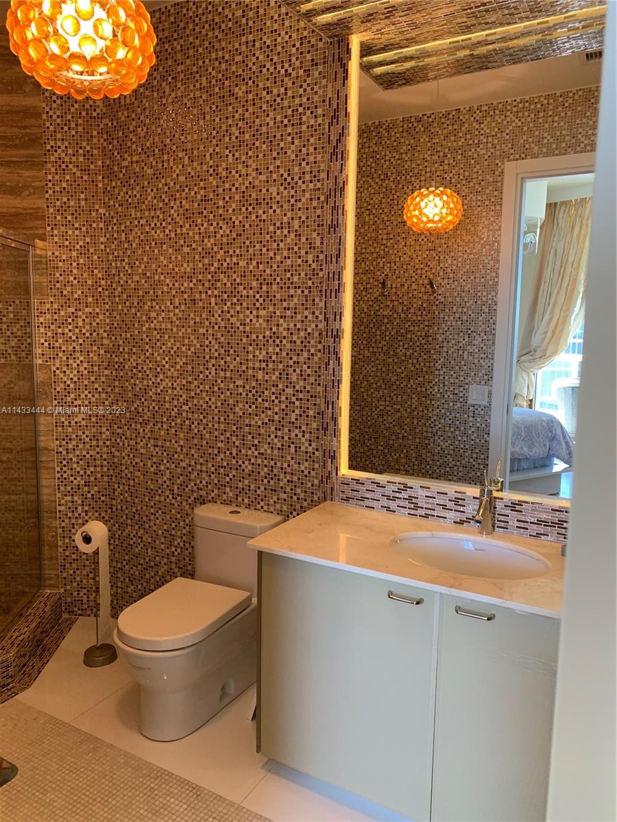 15901 Collins Ave #4107, Sunny Isles Beach FL 33160