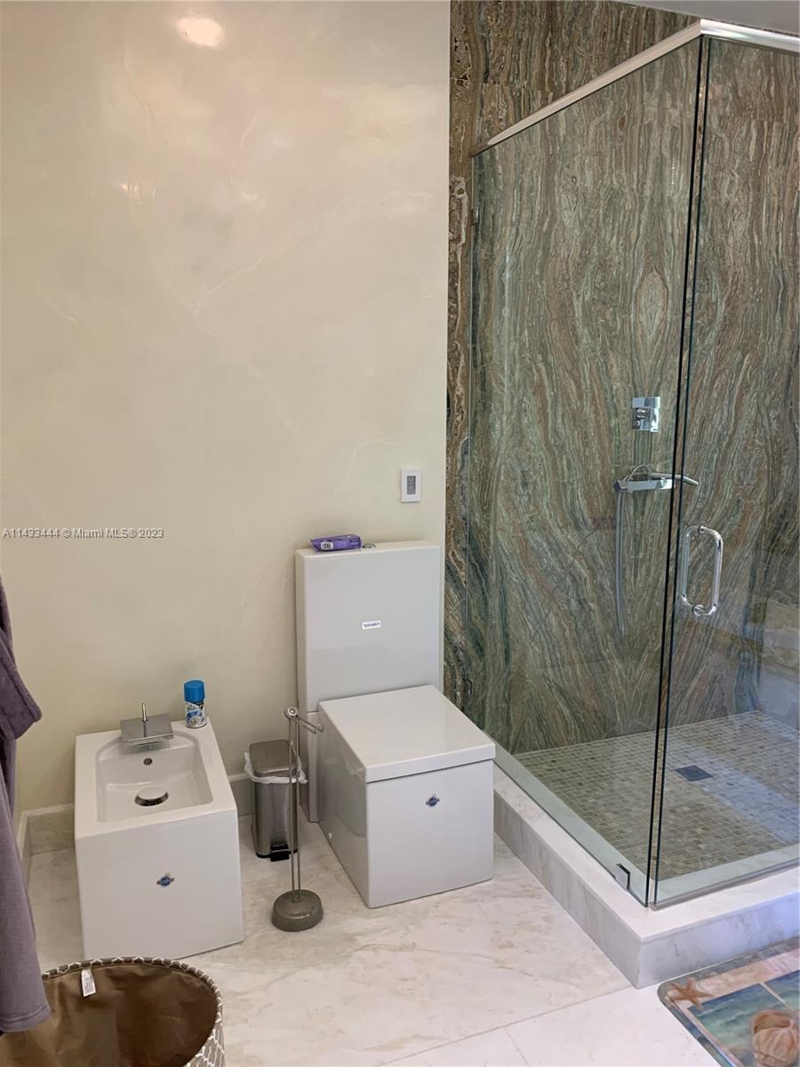 15901 Collins Ave #4107, Sunny Isles Beach FL 33160
