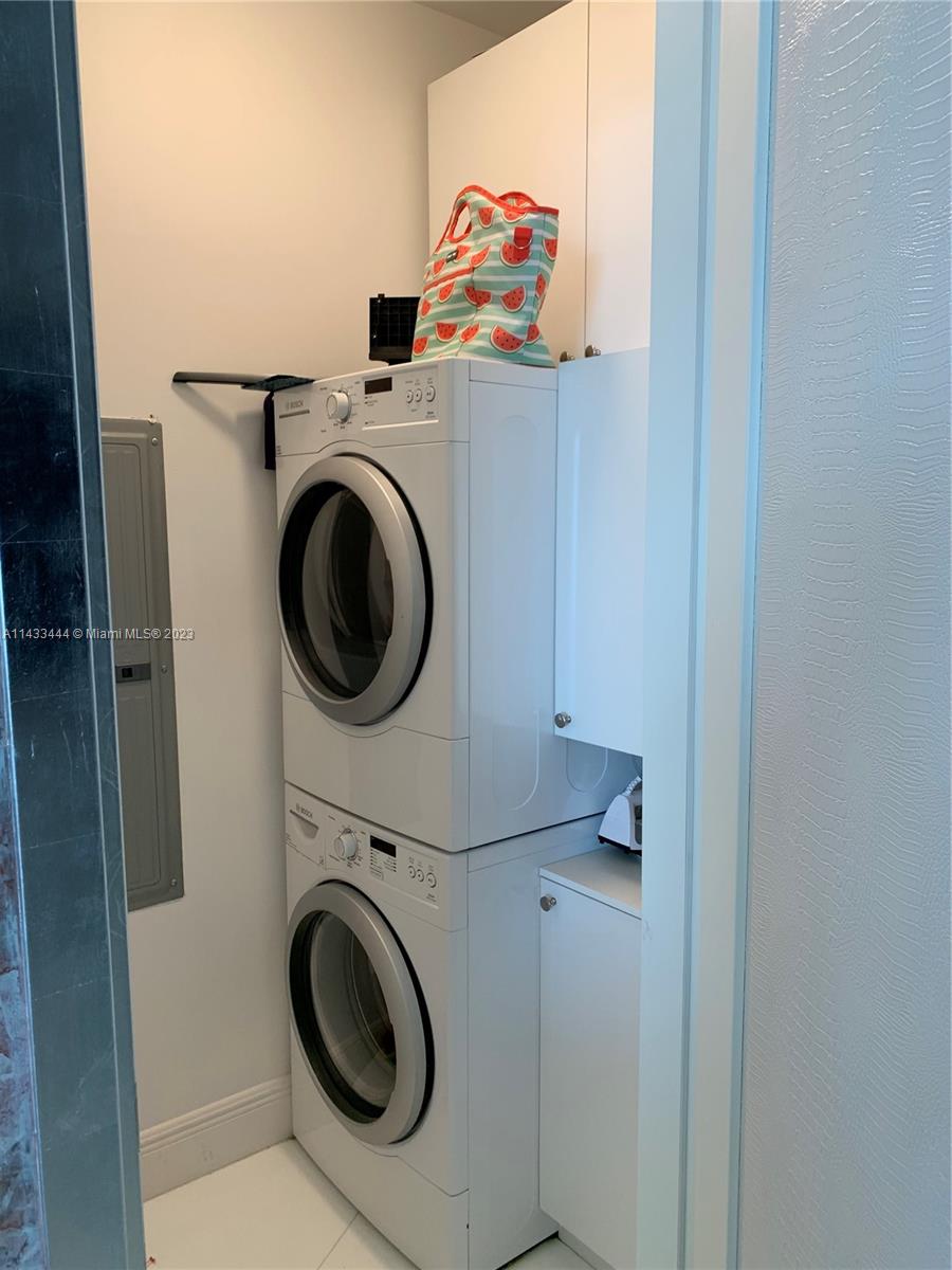 15901 Collins Ave #4107, Sunny Isles Beach FL 33160