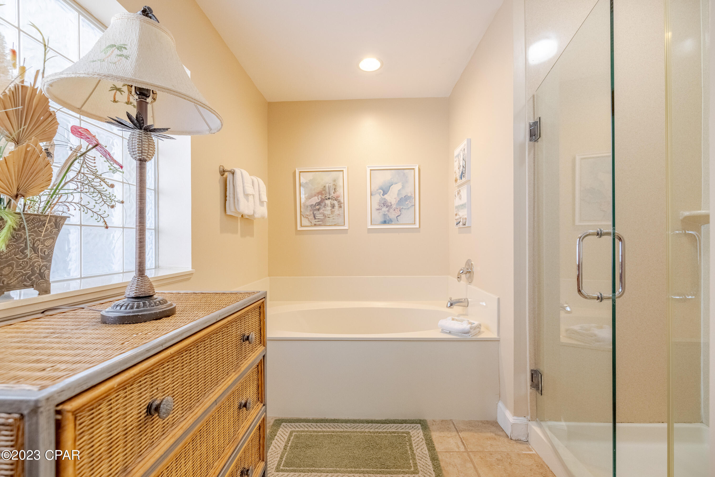 Image 15 For 9450 Thomas Drive 1711a