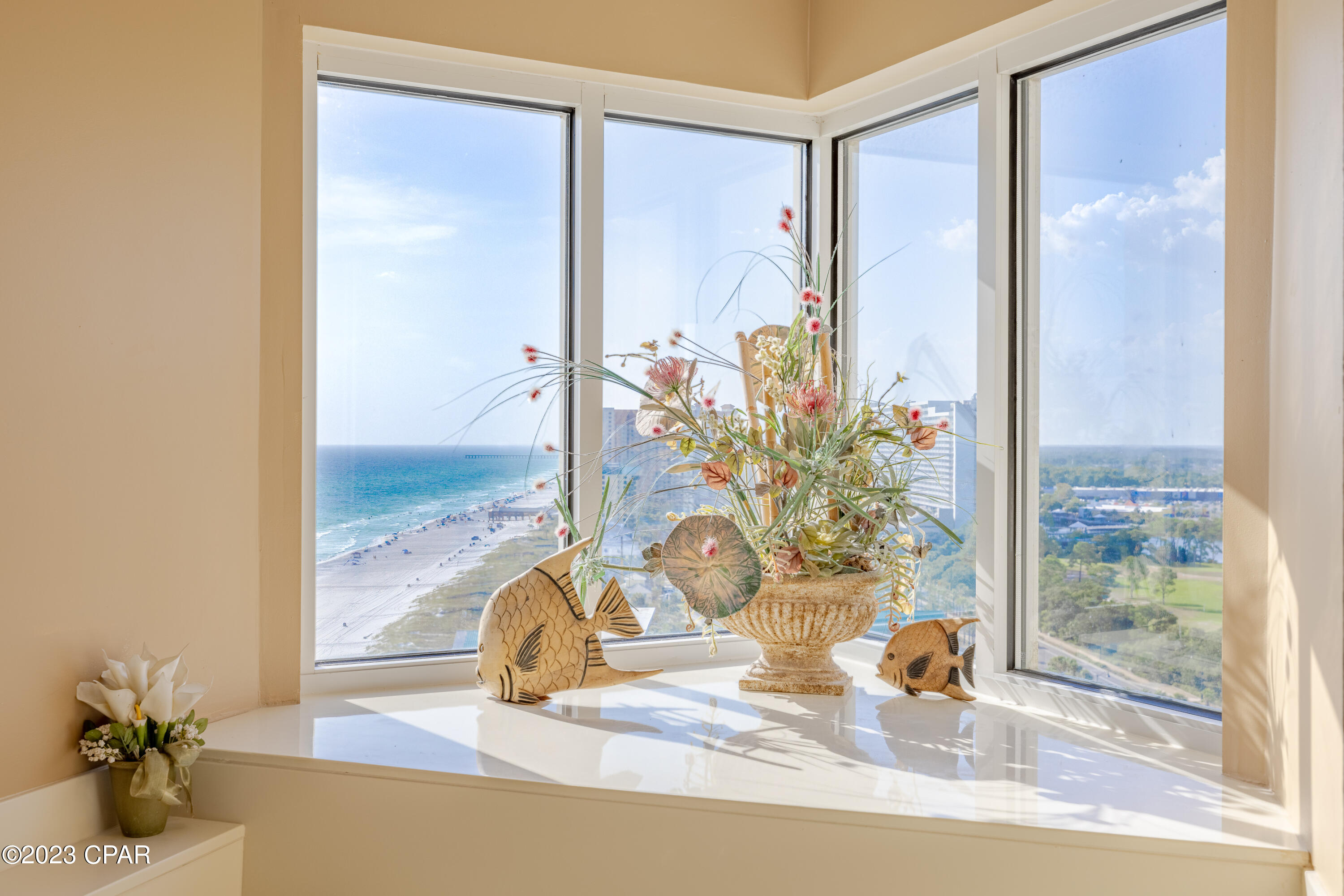 Image 22 For 9450 Thomas Drive 1711a