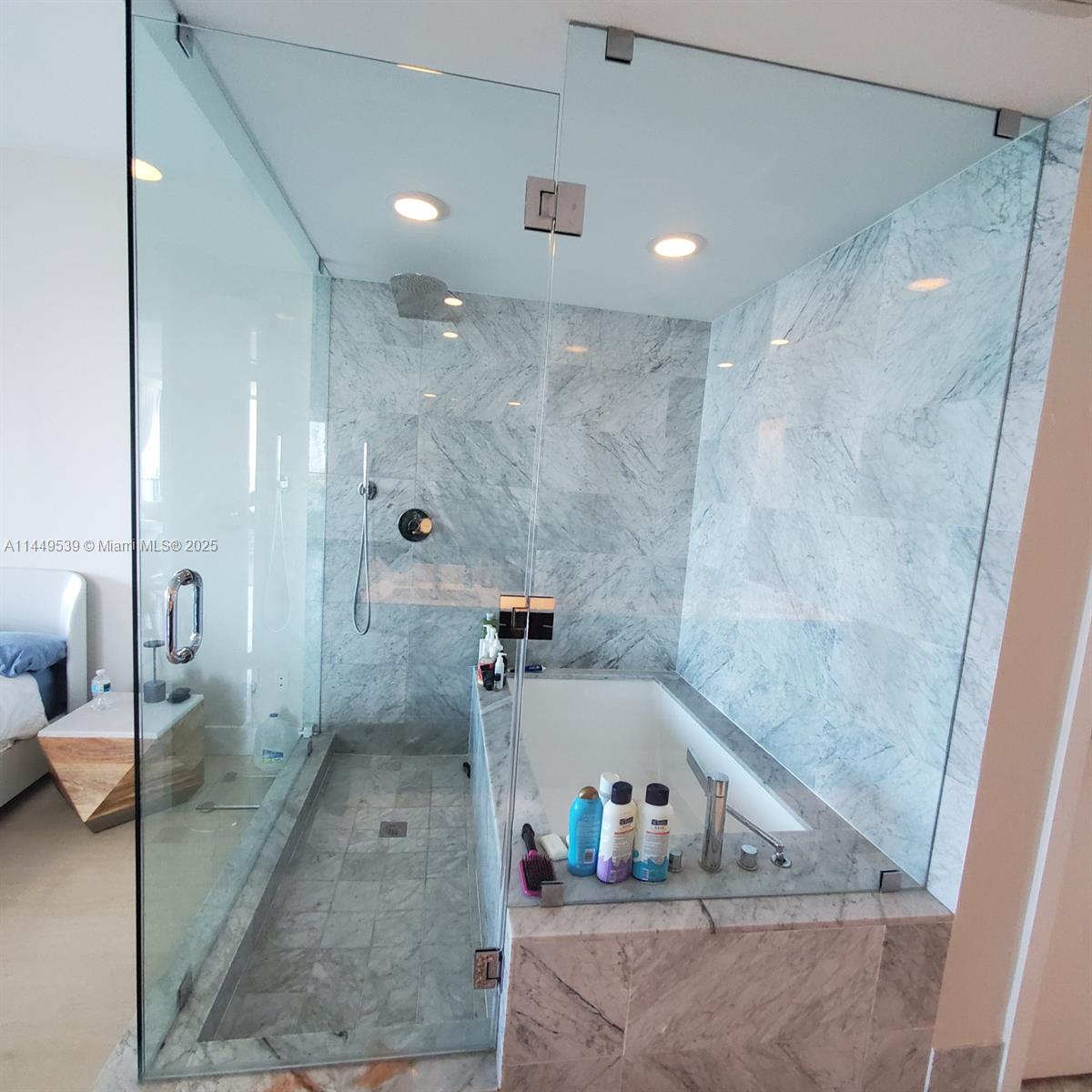 3131 NE 7 Ave #1506, Miami FL 33137