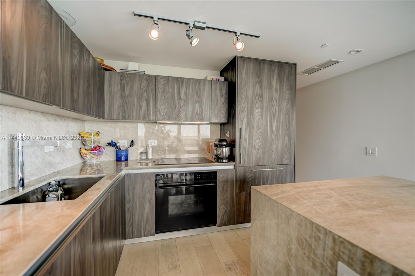 3131 NE 7 Ave #1506, Miami FL 33137