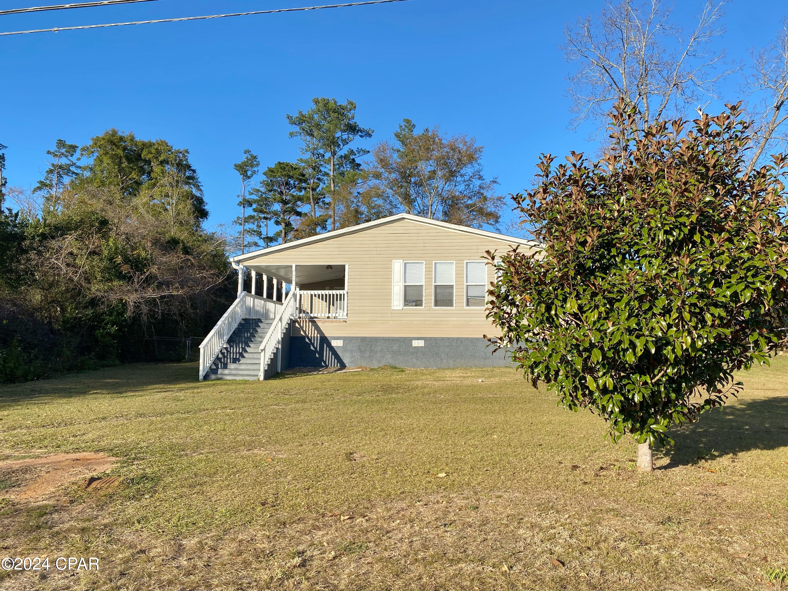 Image 2 For 7872 Hwy 90  