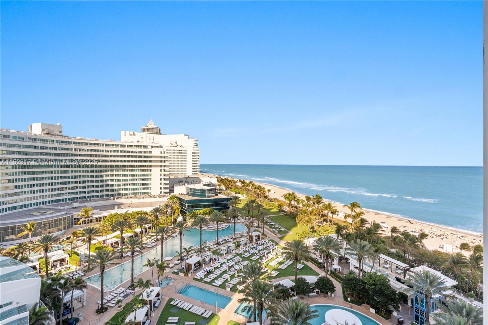 Apartamento à Venda em Miami Beach, FL