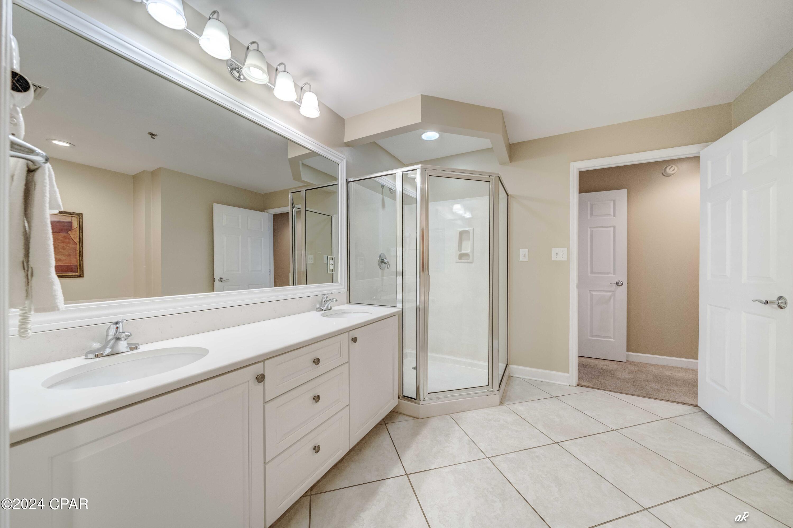 Image 10 For 6627 Thomas Drive 1601