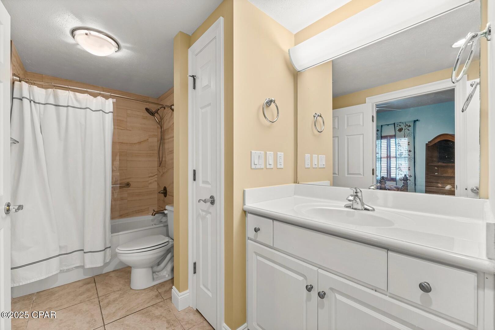 Image 18 For 5004 Thomas Drive 1710
